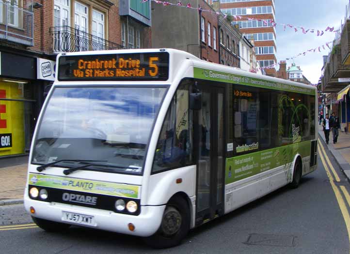 Courtney Optare Solo YJ57XWT